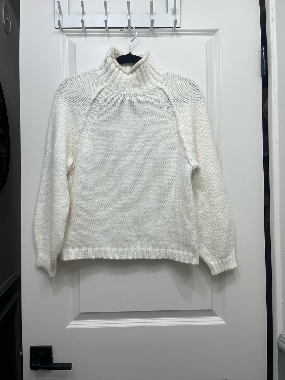 Elie Tahari Off-White Cozy Bell Sleeves Ribbed Mock Turtleneck Sweater XS
